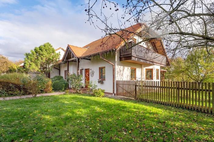 Prodej rodinného domu, Říčany, Mezihorní, 198 m2