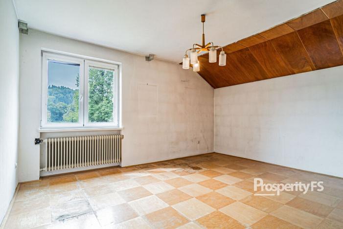 Prodej rodinného domu, Janovice, 250 m2