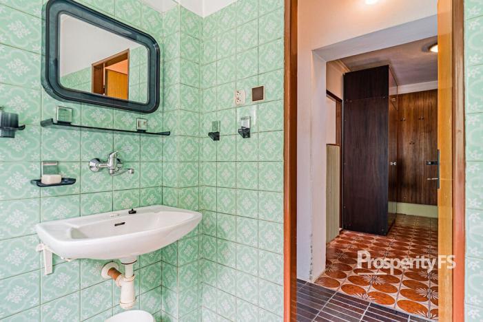 Prodej rodinného domu, Janovice, 250 m2