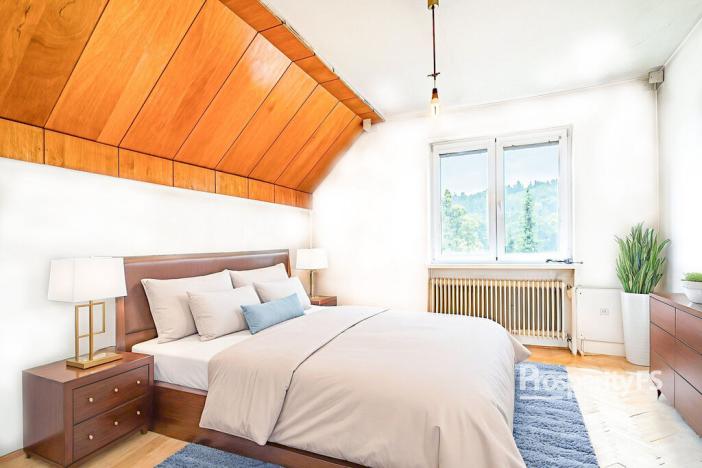 Prodej rodinného domu, Janovice, 250 m2