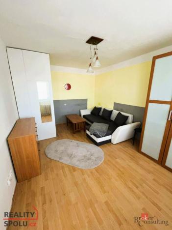 Pronájem bytu 1+1, Ostrava - Mariánské Hory, Vršovců, 30 m2