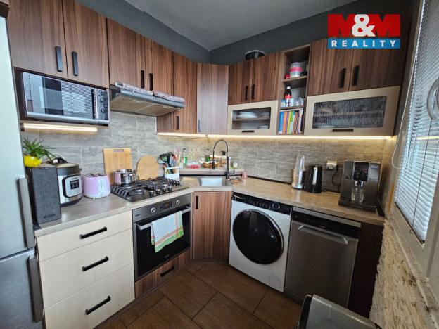 Prodej bytu 3+1, Orlová - Lutyně, Kpt. Jaroše, 72 m2