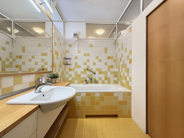 Pronájem bytu 3+1, Olomouc - Neředín, Stiborova, 70 m2