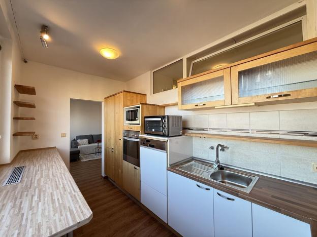 Pronájem bytu 3+1, Olomouc - Neředín, Stiborova, 70 m2