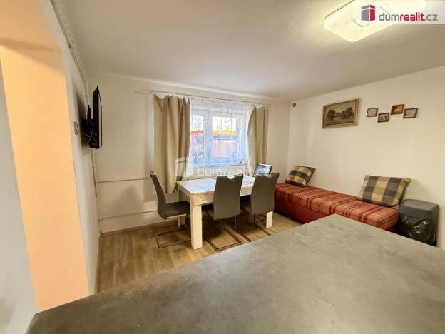 Prodej rodinného domu, Bánov, 95 m2