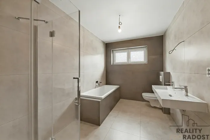 Prodej rodinného domu, Chyňava - Podkozí, 241 m2