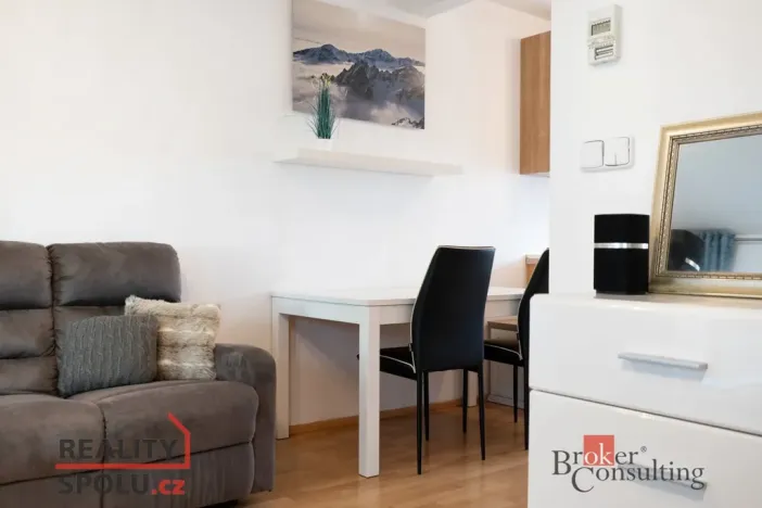 Prodej rodinného domu, Květnice, Balzamínová, 89 m2