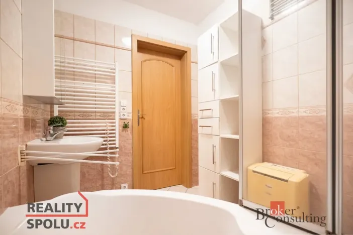 Prodej rodinného domu, Květnice, Balzamínová, 89 m2