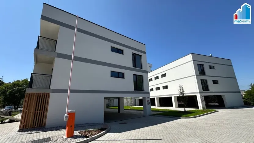 Pronájem bytu 1+kk, Plzeň, Pilařská, 42 m2