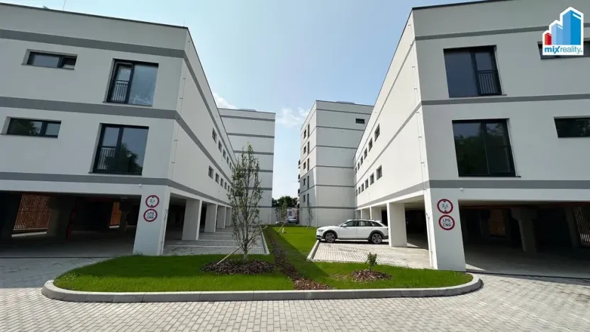Pronájem bytu 1+kk, Plzeň, Pilařská, 42 m2