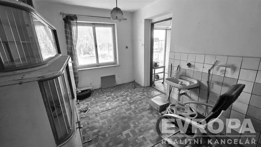 Prodej rodinného domu, Sobětuchy - Vrcha, 250 m2