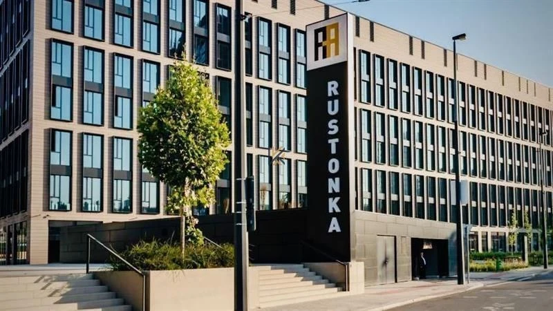 Pronájem kanceláře, Praha - Karlín, Rohanské nábřeží, 564 m2