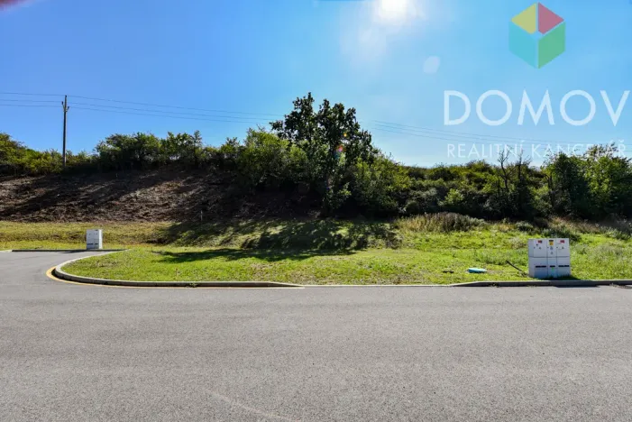Prodej pozemku pro bydlení, Králův Dvůr - Zahořany, 703 m2