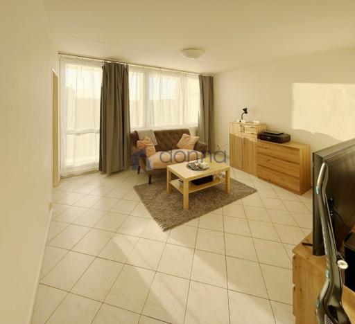 Pronájem bytu 2+kk, Praha, Nekvasilova, 41 m2