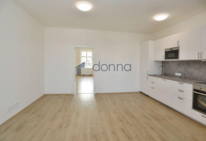Pronájem bytu 2+kk, Praha, Rumunská, 62 m2