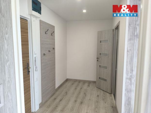 Pronájem bytu 1+1, Ústí nad Labem - Severní Terasa, Oblá, 41 m2