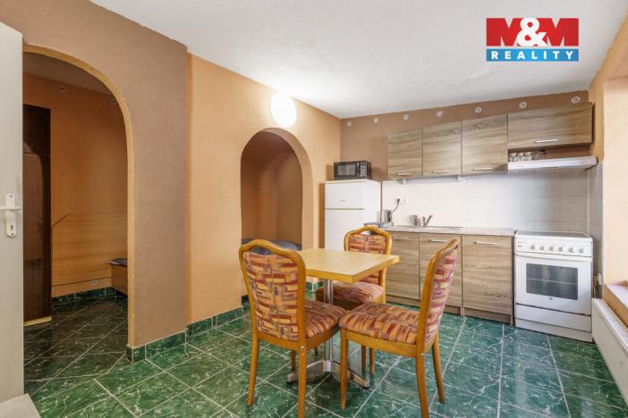 Prodej činžovního domu, Karlovy Vary - Bohatice, Jáchymovská, 700 m2