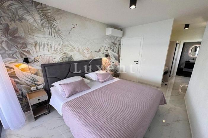 Prodej rodinného domu, Zadar, Chorvatsko, 210 m2