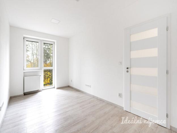 Pronájem bytu 3+1, Praha - Krč, Rosečská, 84 m2