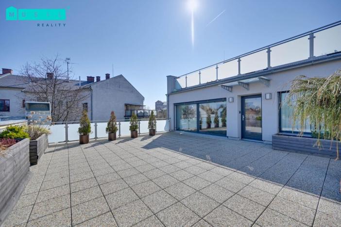 Pronájem kanceláře, Olomouc - Bělidla, Táboritů, 22 m2