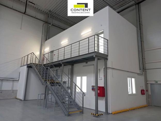 Pronájem skladu, Jičín - Valdické Předměstí, 2662 m2