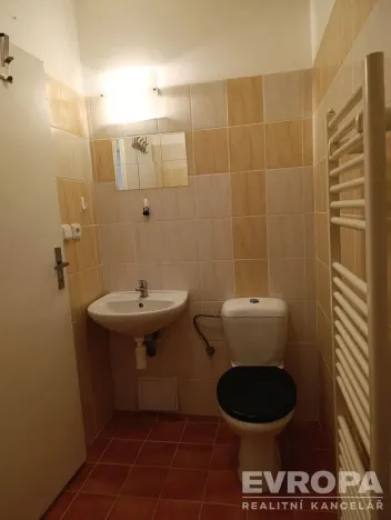 Prodej bytu 2+1, Nový Bor, Palackého náměstí, 67 m2