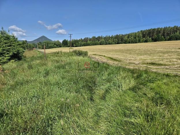 Prodej pozemku pro bydlení, Cvikov, 1725 m2