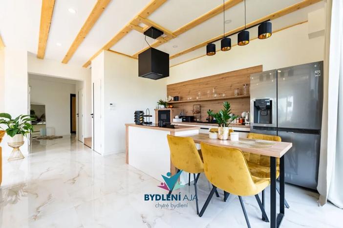 Prodej rodinného domu, Bystřany, 284 m2