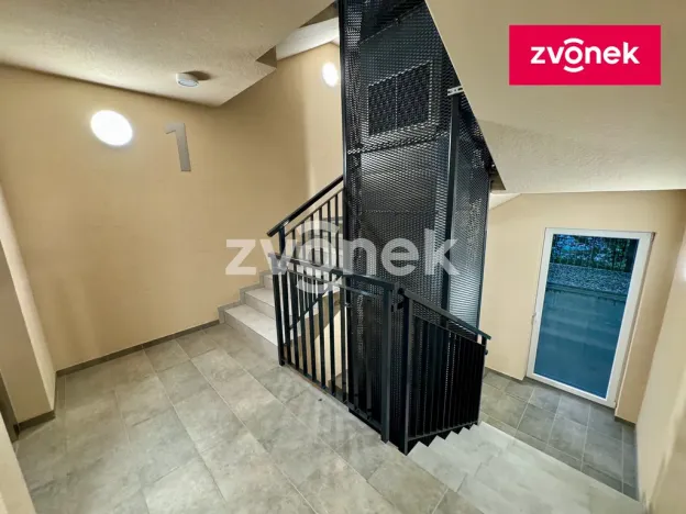 Pronájem bytu 3+kk, Zlín, Nad Stráněmi, 72 m2