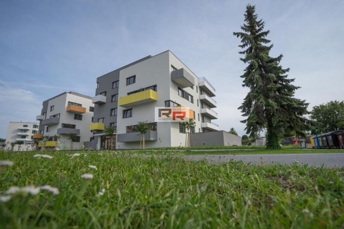 Pronájem bytu 1+kk, Olomouc - Povel, Slavonínská, 41 m2
