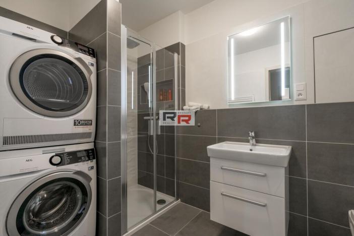 Pronájem bytu 1+kk, Olomouc - Povel, Slavonínská, 41 m2