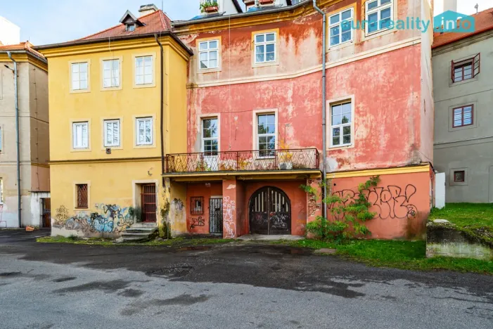 Prodej obchodního prostoru, Cheb, Cechovní, 100 m2