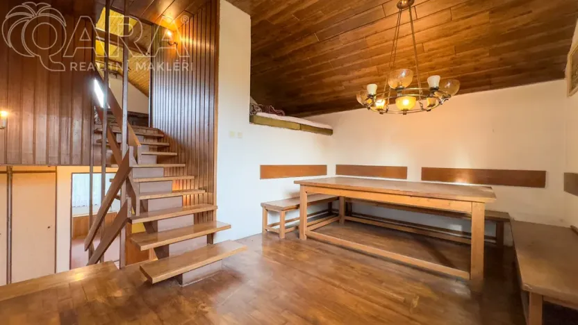 Prodej rodinného domu, Lety, Pražská, 167 m2