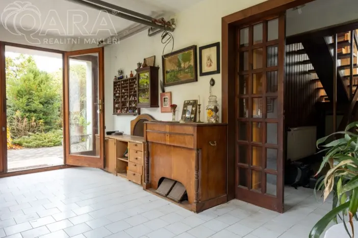 Prodej rodinného domu, Lety, Pražská, 167 m2