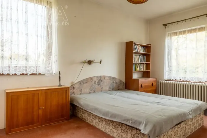 Prodej rodinného domu, Lety, Pražská, 167 m2