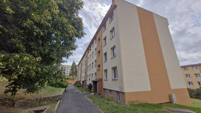 Pronájem bytu 2+1, Meziboří, J. A. Komenského, 44 m2