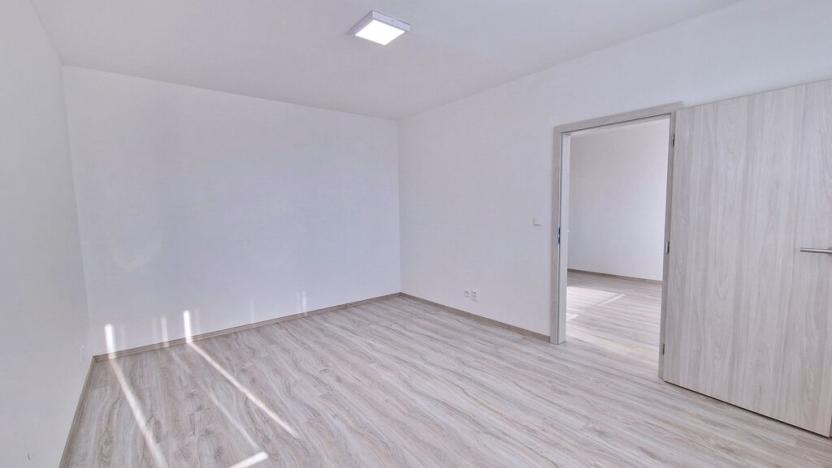 Pronájem bytu 1+1, Bohušovice nad Ohří, Zahradní, 35 m2