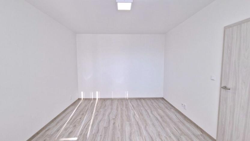 Pronájem bytu 1+1, Bohušovice nad Ohří, Zahradní, 35 m2