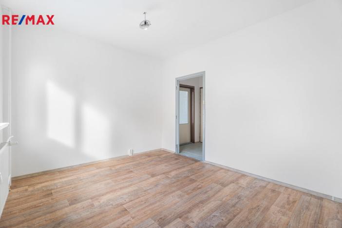 Prodej bytu 3+1, Liberec - Liberec VI-Rochlice, Sametová, 70 m2