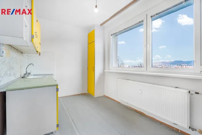 Prodej bytu 3+1, Liberec - Liberec VI-Rochlice, Sametová, 70 m2