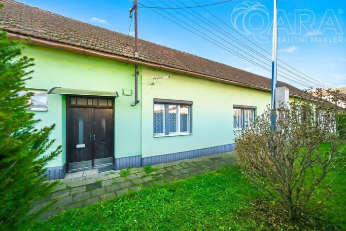 Prodej rodinného domu, Kojátky, 295 m2