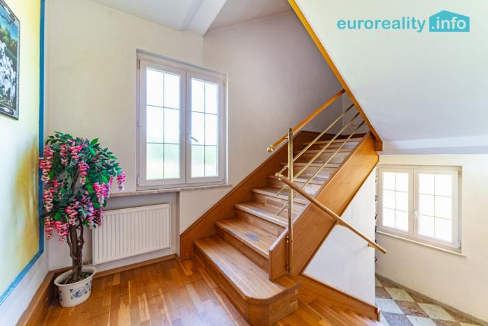 Prodej rodinného domu, Aš, Březová, 210 m2