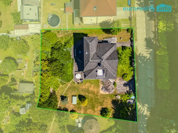 Prodej rodinného domu, Aš, Březová, 210 m2