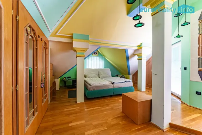 Prodej rodinného domu, Aš, Březová, 210 m2