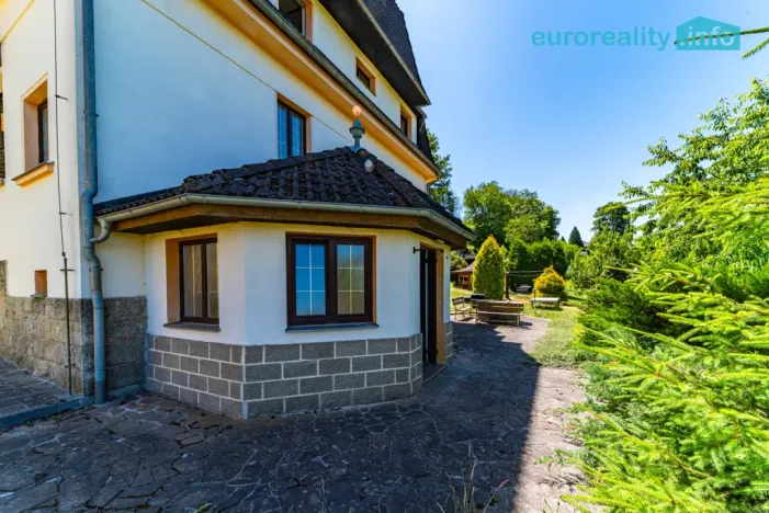 Prodej rodinného domu, Aš, Březová, 210 m2