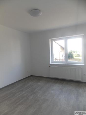 Pronájem bytu 2+kk, Pardubice - Popkovice, 68 m2