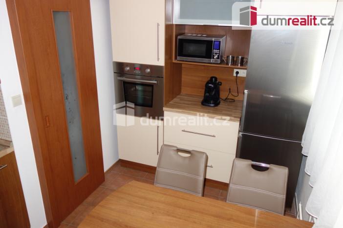 Pronájem bytu 2+1, Břeclav - Poštorná, Budovatelská, 56 m2