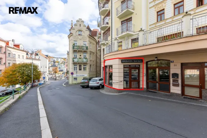 Prodej obchodního prostoru, Karlovy Vary, Zámecký vrch, 30 m2