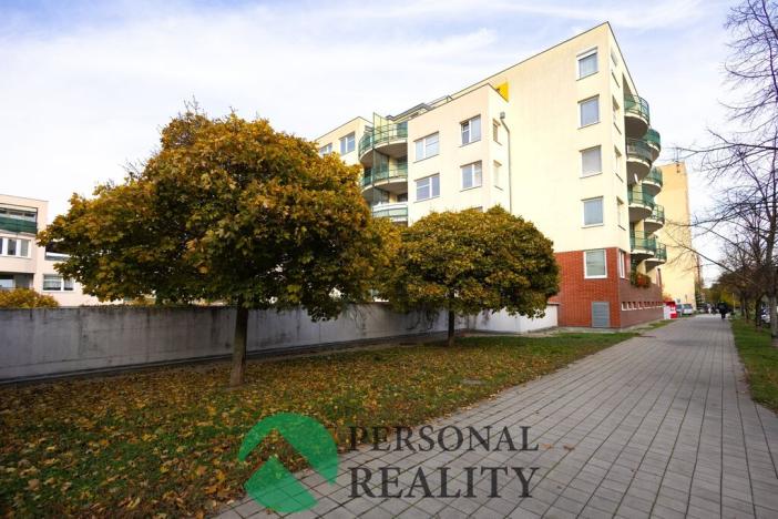 Prodej bytu 2+kk, Praha - Hlubočepy, Voskovcova, 46 m2