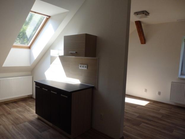 Pronájem bytu 2+kk, Břidličná, Lesy, 62 m2